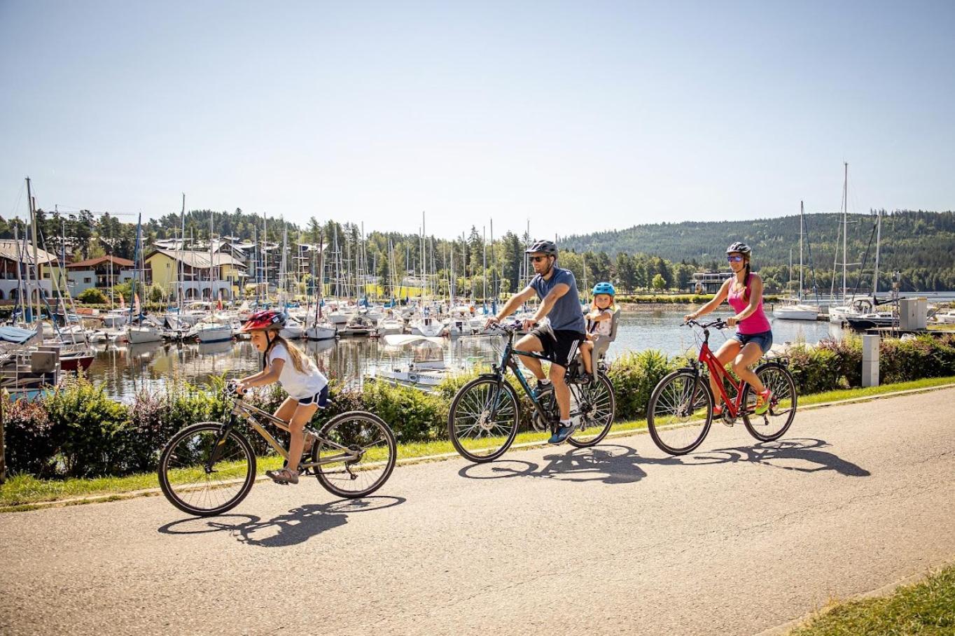 Korzo Lipno C Lejlighed Lipno nad Vltavou Eksteriør billede